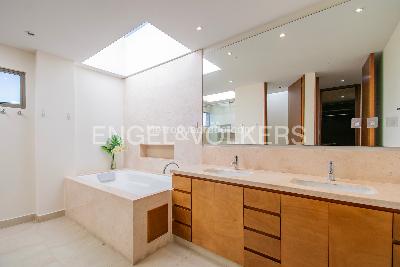 Casa de 5 alcobas en venta en Guaymaral, Chía, 503 m² · foto 11 de 20