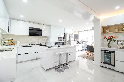 Casa de 3 alcobas en venta en Pontevedra, Bogotá, 317 m² · foto 5 de 20
