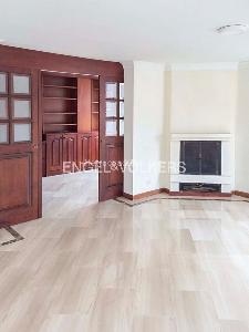 Apartamento de 3 alcobas en venta en Santa Barbara Occidental, Bogotá, 225 m² · foto 2 de 9
