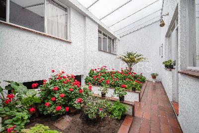 Casa en venta en Las Villas, Bogotá · foto 8 de 20