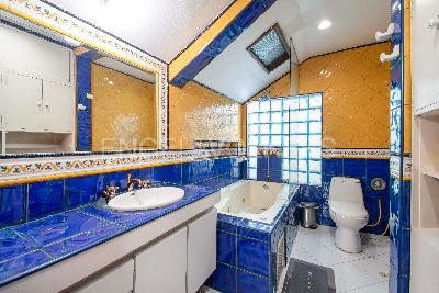 Casa de 3 alcobas en venta en Cerros De Niza, Bogotá, 201 m² · foto 17 de 20