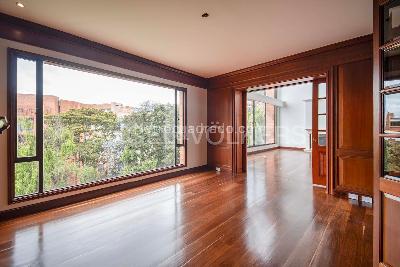 Apartamento en venta en Santa Barbara Alta, Bogotá · foto 4 de 20