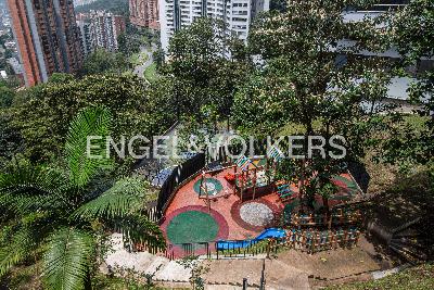Apartamento en venta en Altos Del Poblado, Medellín · foto 16 de 16