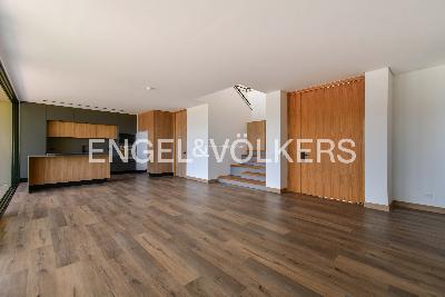 Casa de 3 alcobas en venta en Rionegro, Rionegro, 288 m² · foto 3 de 17
