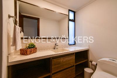 Apartamento de 3 alcobas en arriendo en Los Balsos, Medellín, 215 m² · foto 7 de 17