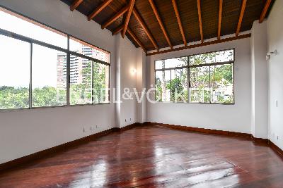 Casa de 4 alcobas en venta en Altos Del Poblado, Medellín, 326 m² · foto 9 de 19