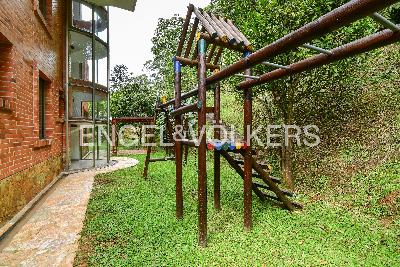 Casa de 4 alcobas en venta en Altos Del Poblado, Medellín, 326 m² · foto 18 de 19