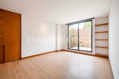 Apartamento de 2 alcobas en venta en Santa Barbara Alta, Bogotá, 169 m² · foto 12 de 20