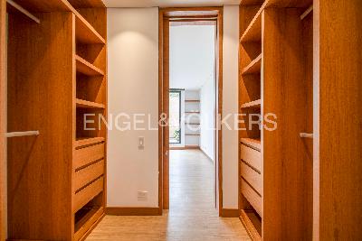 Apartamento de 2 alcobas en venta en Santa Barbara Alta, Bogotá, 169 m² · foto 13 de 20