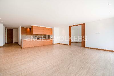Apartamento en venta en Santa Barbara Alta, Bogotá · foto 3 de 20