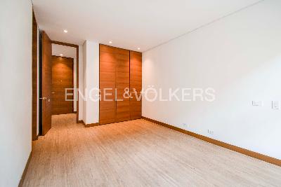 Apartamento en venta en Santa Barbara Alta, Bogotá · foto 18 de 20