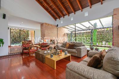 Casa de 4 alcobas en venta en Chia, Chía, 420 m² · foto 3 de 20