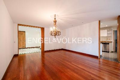 Apartamento de 5 alcobas en venta en Los Rosales, Bogotá, 479 m² · foto 5 de 20