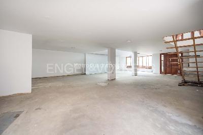 Casa de 5 alcobas en venta en Las Villas, Bogotá, 386 m² · foto 3 de 20