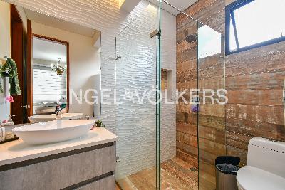 Casa de 4 alcobas en venta en Las Palmas, Medellín, 436 m² · foto 17 de 20