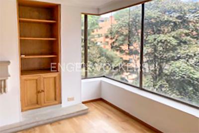 Apartamento de 3 alcobas en venta en Chico Virrey, Bogotá, 251 m² · foto 10 de 10