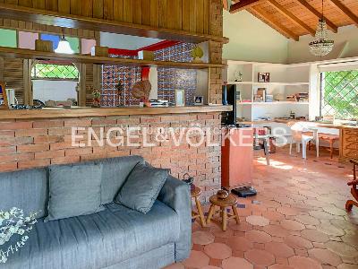 Casa de 5 alcobas en venta en El Poblado, Medellín, 240 m² · foto 12 de 14
