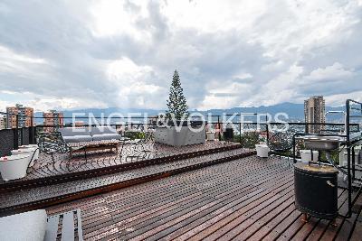 Apartamento de 3 alcobas en arriendo en El Poblado, Medellín, 224 m² · foto 11 de 12