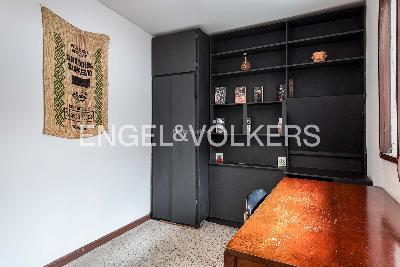 Casa de 5 alcobas en venta en Laureles, Medellín, 350 m² · foto 14 de 20