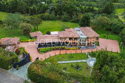 Casa de 4 alcobas en venta en Chia, Chía, 673 m² · foto 20 de 20