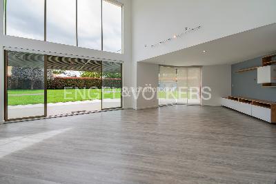 Casa de 4 alcobas en venta en Guaymaral, Chía, 400 m² · foto 2 de 18
