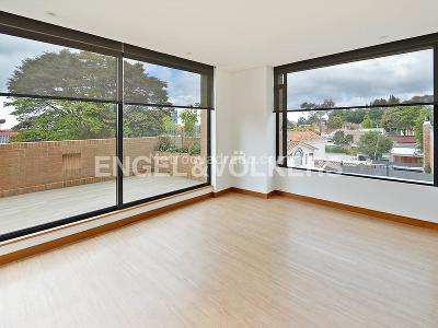 Apartamento en venta en Santa Barbara Alta, Bogotá · foto 8 de 18