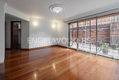 Apartamento de 3 alcobas en venta en Santa Barbara Occidental, Bogotá, 238 m² · foto 7 de 20