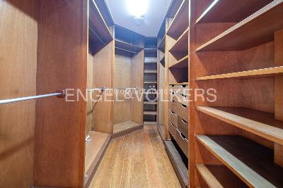 Apartamento de 3 alcobas en venta en Santa Barbara Occidental, Bogotá, 238 m² · foto 12 de 20