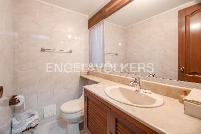 Apartamento de 3 alcobas en venta en Santa Barbara Occidental, Bogotá, 238 m² · foto 20 de 20