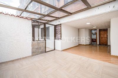 Apartamento en venta en El Batan, Bogotá · foto 3 de 11
