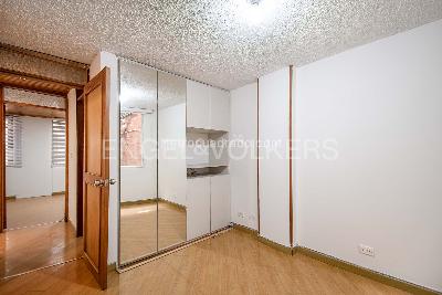 Apartamento en venta en El Batan, Bogotá · foto 8 de 11