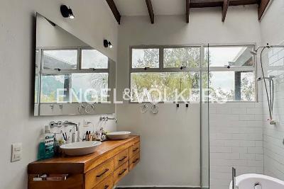 Casa de 5 alcobas en venta en Las Palmas, Medellín, 450 m² · foto 9 de 13