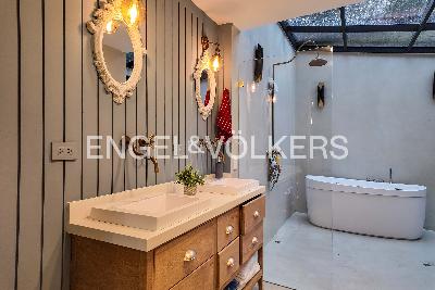 Casa de 3 alcobas en venta en El Tesoro, Medellín, 293 m² · foto 13 de 20