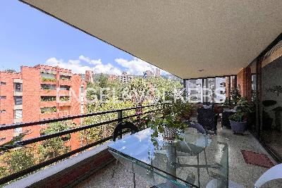 Apartamento de 4 alcobas en venta en Las Lomas, Medellín, 179 m² · foto 5 de 18