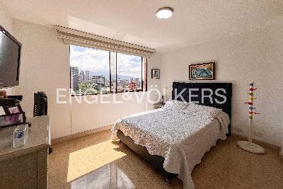 Apartamento de 4 alcobas en venta en Las Lomas, Medellín, 179 m² · foto 11 de 18