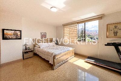 Apartamento de 4 alcobas en venta en Las Lomas, Medellín, 179 m² · foto 13 de 18