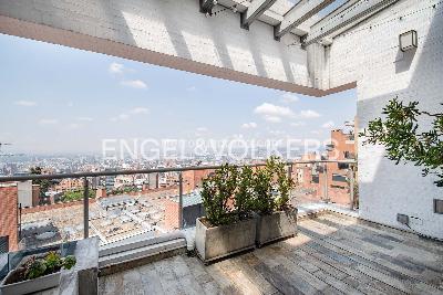 Apartamento de 2 alcobas en venta en Los Rosales, Bogotá, 190 m² · foto 3 de 20