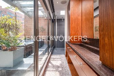 Apartamento de 2 alcobas en venta en Los Rosales, Bogotá, 190 m² · foto 19 de 20