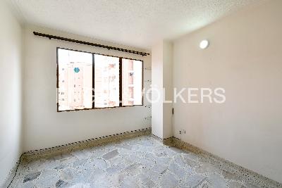Apartamento de 4 alcobas en venta en Laureles, Medellín, 158 m² · foto 12 de 12