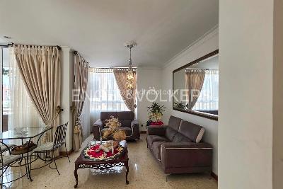 Apartamento en arriendo en Laureles, Medellín · foto 3 de 19