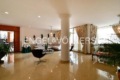 Apartamento en venta en Laureles, Medellín · foto 2 de 19