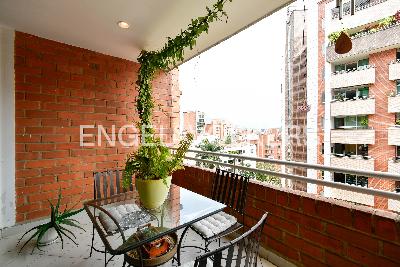 Apartamento en venta en Laureles, Medellín · foto 3 de 19