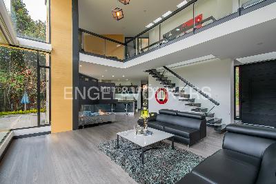 Casa de 4 alcobas en venta en Chia, Chía, 310 m² · foto 3 de 18