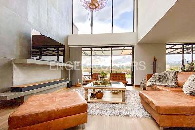 Casa de 4 alcobas en venta en Alto De Palmas, Medellín, 650 m² · foto 2 de 11