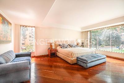 Apartamento de 4 alcobas en venta en El Refugio, Bogotá, 354 m² · foto 11 de 19