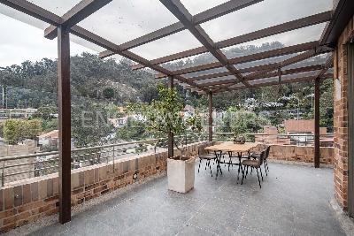 Apartamento de 3 alcobas en venta en El Refugio, Bogotá, 269 m² · foto 11 de 20
