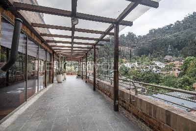 Apartamento de 3 alcobas en venta en El Refugio, Bogotá, 269 m² · foto 12 de 20