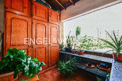 Apartamento de 4 alcobas en venta en Laureles, Medellín, 142 m² · foto 4 de 12