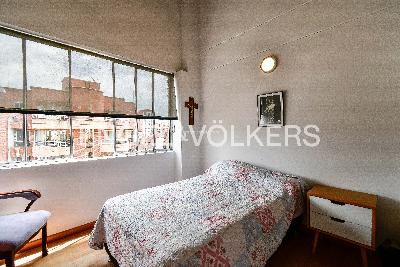 Apartamento de 4 alcobas en venta en Laureles, Medellín, 142 m² · foto 7 de 12
