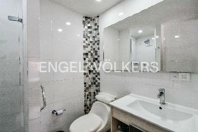 Apartamento de 4 alcobas en venta en Laureles, Medellín, 142 m² · foto 8 de 12